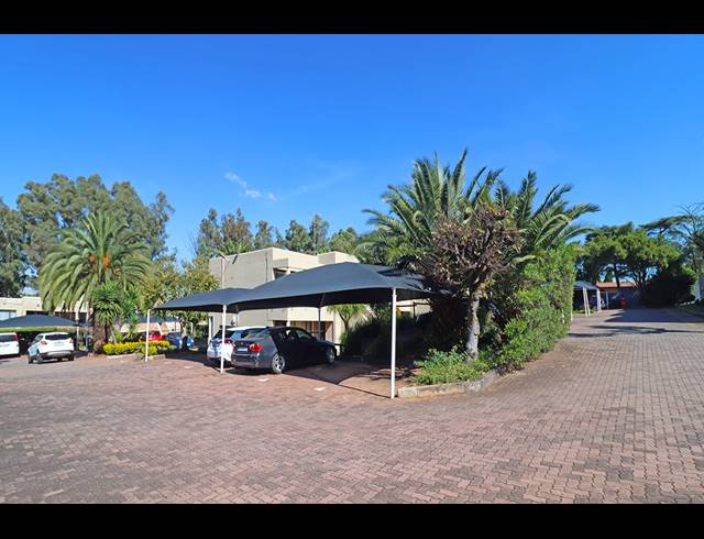 1 BEDROOM TOWNHOUSE FOR SALE IN BRUMA